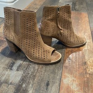 Toms Women's Shoes Peep Toe Toms